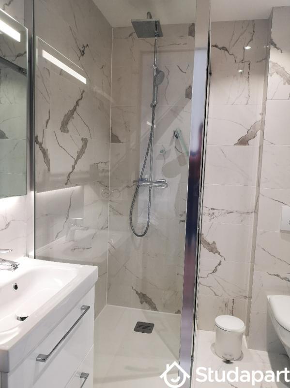 Chambre - 15 m² - 1 pièce