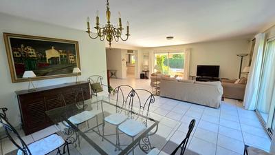 Maison - 175 m² - 7 pièces