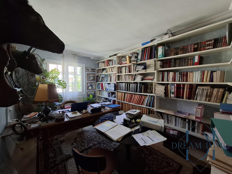 Villa - 190 m² - 6 pièces