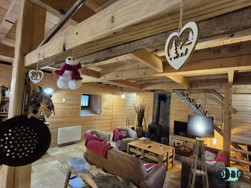 Maison - 140 m² - 4 pièces