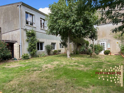 Maison - 167 m² - 7 pièces