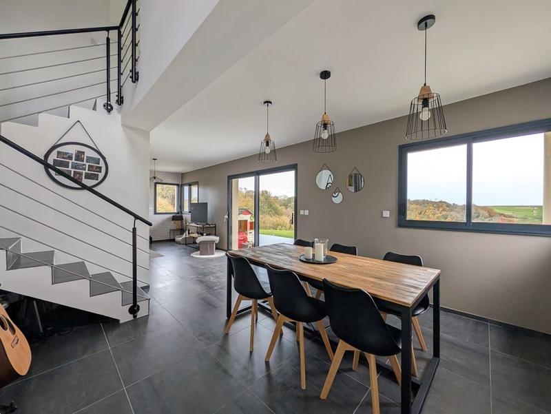 Maison d'architecte - 124 m² - 5 pièces