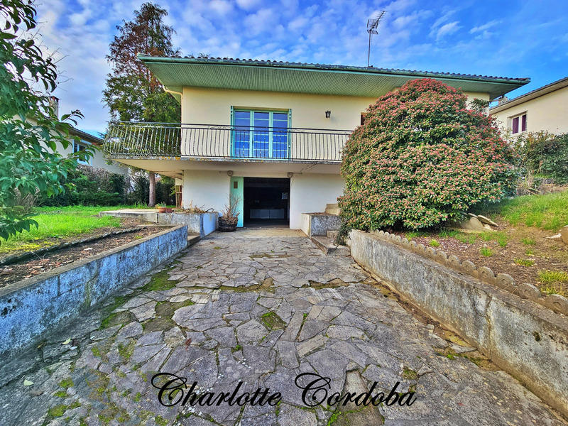 Maison - 92 m² - 4 pièces