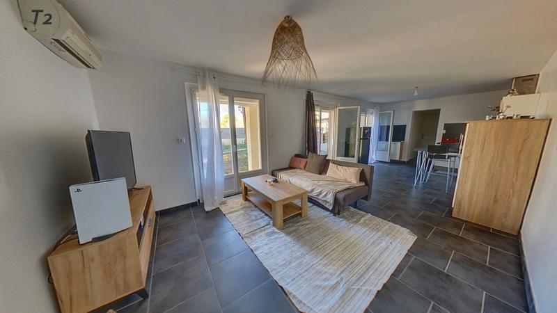 Maison - 254 m² - 7 pièces