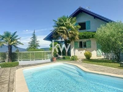 Maison - 159 m² - 6 pièces