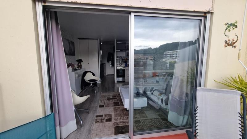 Studio - 24 m² - 1 pièce