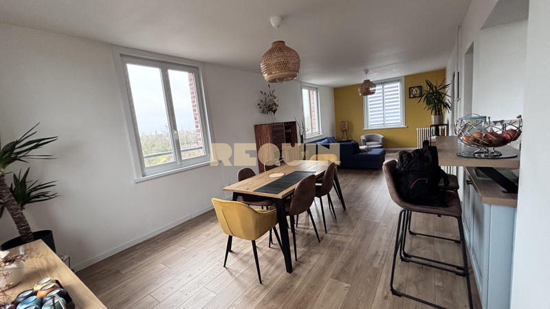 Appartement - 85 m² - 3 pièces
