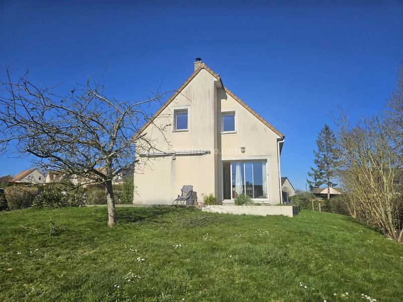 Maison - 110 m² - 6 pièces