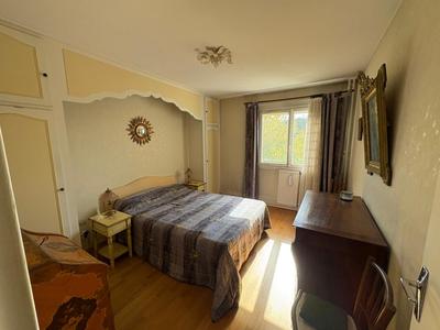 Appartement - 85 m² - 4 pièces