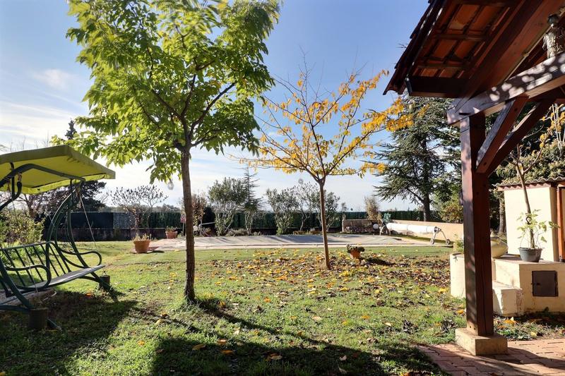 Villa - 180 m² - 6 pièces