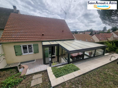 Maison - 94 m² - 5 pièces