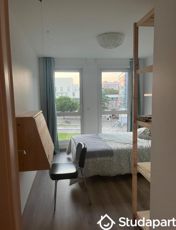 Chambre - 9 m² - 1 pièce