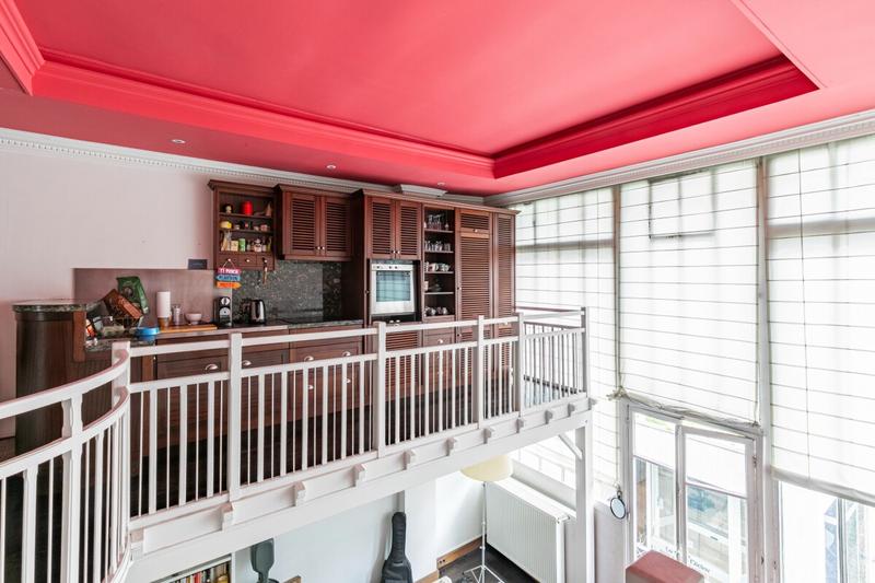 Loft - 110 m² - 4 pièces