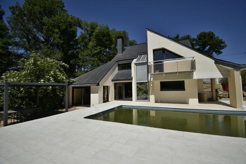 Maison contemporaine - 136 m² - 6 pièces