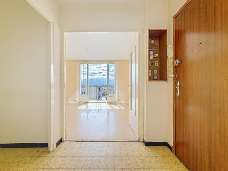 Appartement - 72 m² - 4 pièces