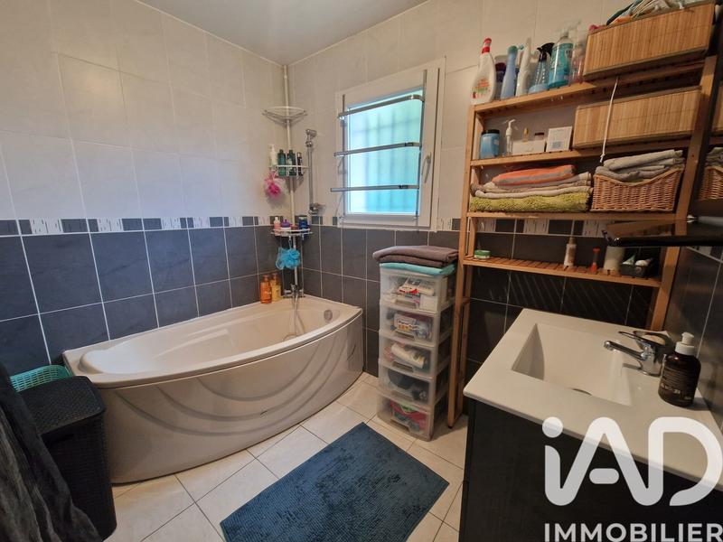 Maison - 92 m² - 4 pièces