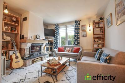 Pavillon - 100 m² - 5 pièces