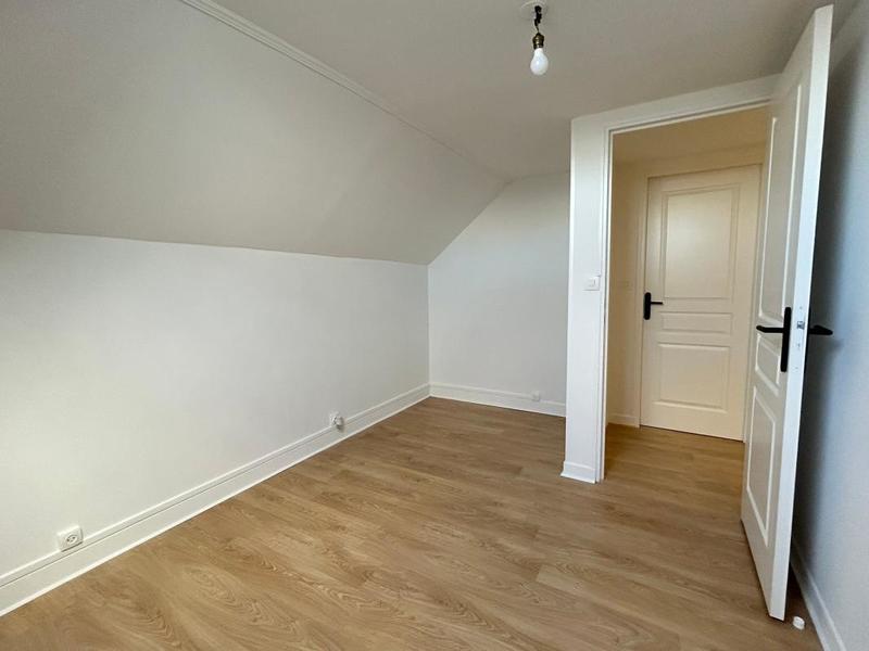 Maison - 97 m² - 4 pièces