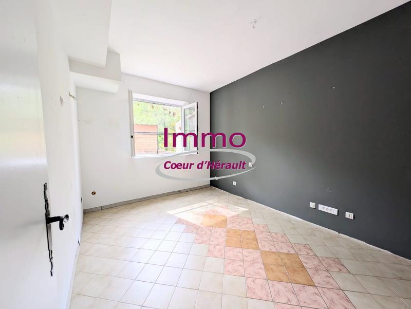 Appartement ancien - 69 m² - 3 pièces