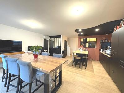 Maison contemporaine - 154 m² - 5 pièces