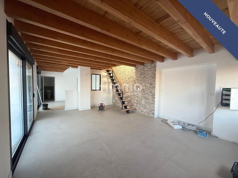 Maison - 108 m² - 4 pièces