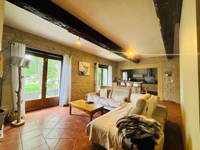 Maison - 176 m² - 5 pièces