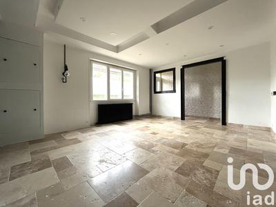 Maison - 77 m² - 4 pièces