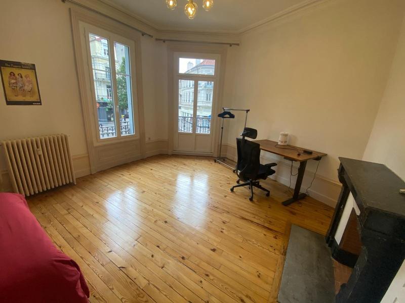 Appartement - 170 m² - 4 pièces