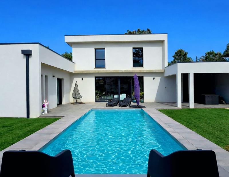 Villa - 145 m² - 6 pièces