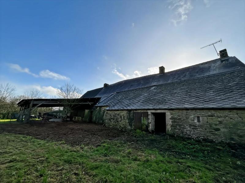 Maison - 600 m² - 5 pièces