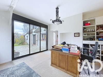 Maison - 183 m² - 6 pièces