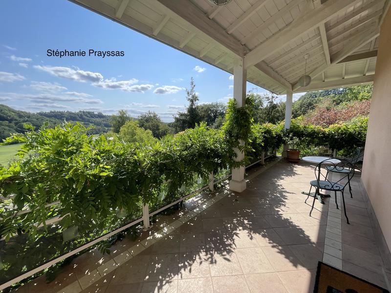 Maison d'architecte - 200 m² - 6 pièces