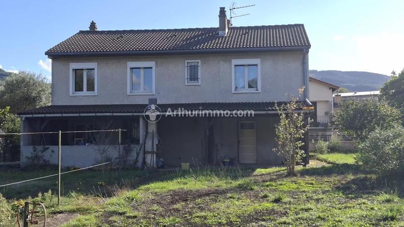 Maison - 83 m² - 5 pièces