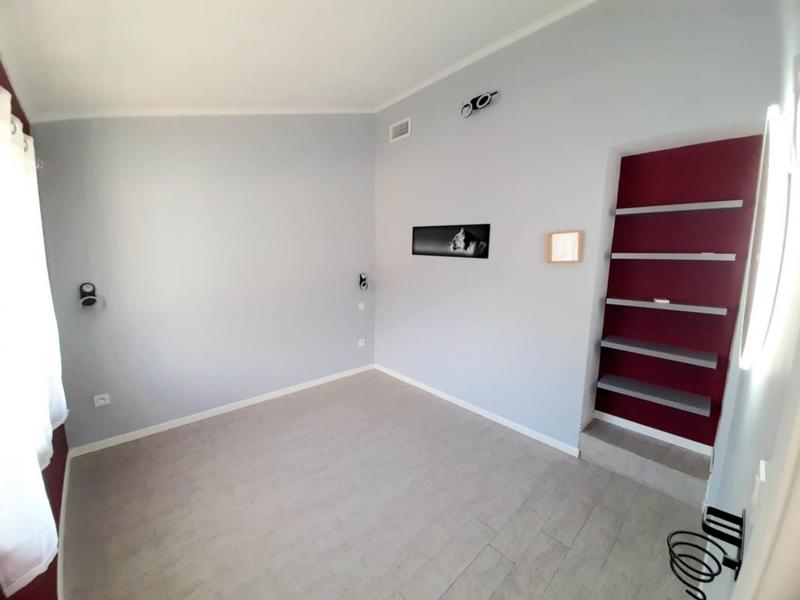 Maison - 166 m² - 7 pièces