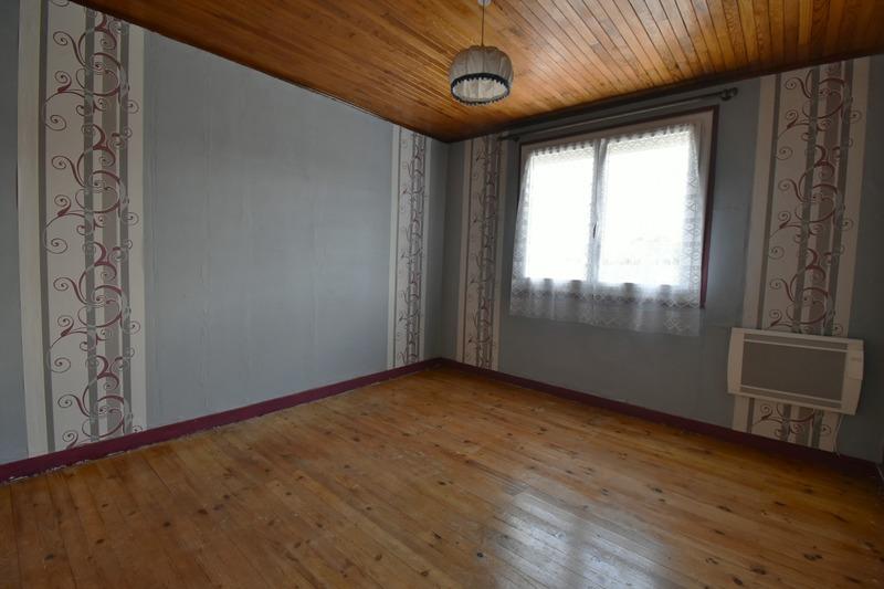 Maison - 122 m² - 7 pièces