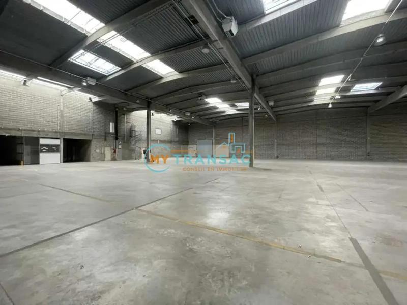 Local d'activités - 10 463 m²