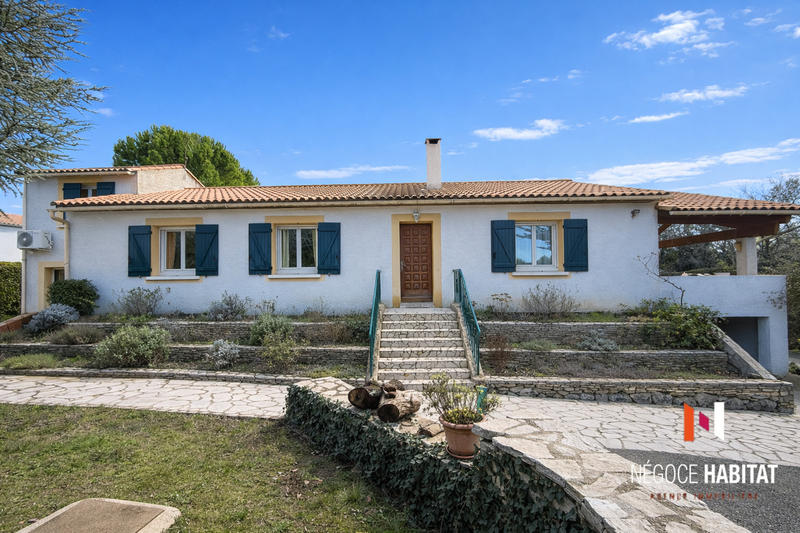 Villa - 225 m² - 8 pièces