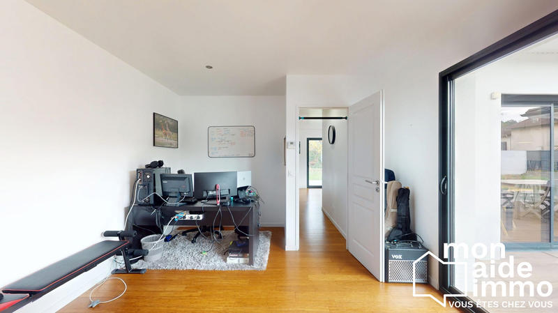 Maison contemporaine - 110 m² - 5 pièces