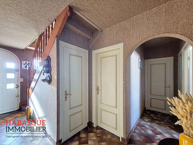 Maison - 159 m² - 7 pièces