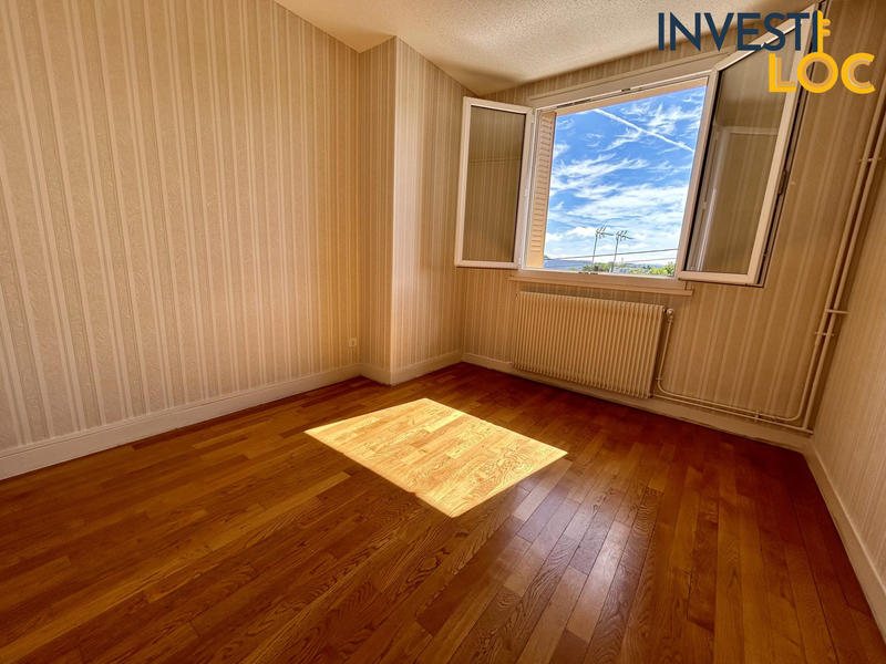 Appartement - 84 m² - 4 pièces