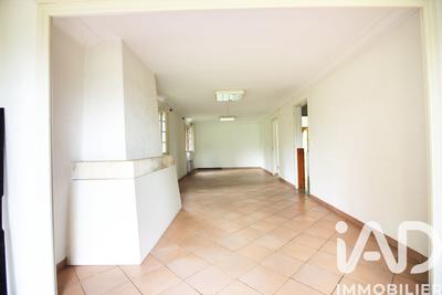 Maison - 141 m² - 6 pièces