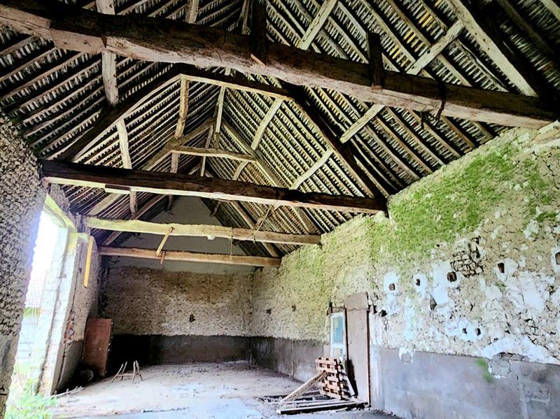 Grange - 140 m² - 1 pièce