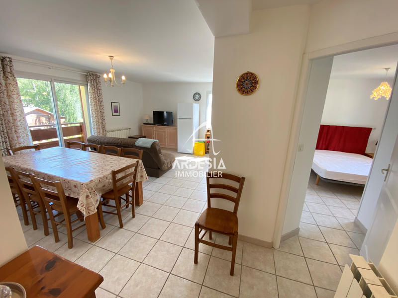 Maison - 196 m² - 15 pièces