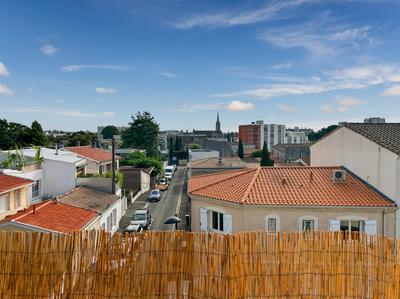 Appartement - 84 m² - 4 pièces