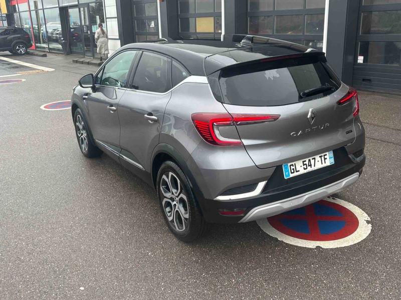 Renault Captur E-Tech full hybrid 145 Techno fast track
