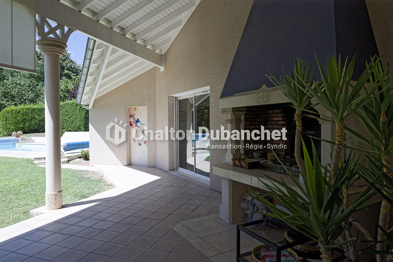 Villa - 170 m² - 6 pièces
