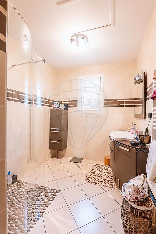 Maison - 118 m² - 5 pièces