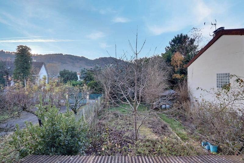 Villa - 100 m² - 4 pièces