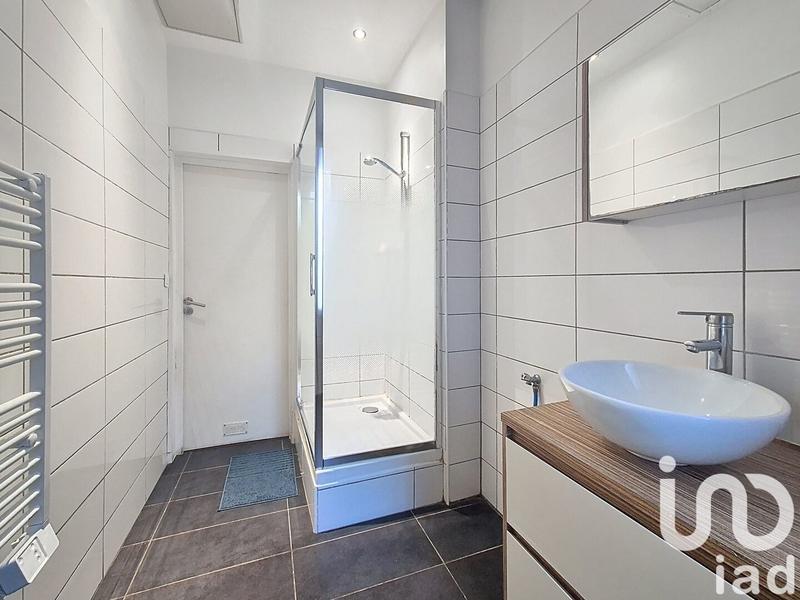 Studio - 30 m² - 1 pièce