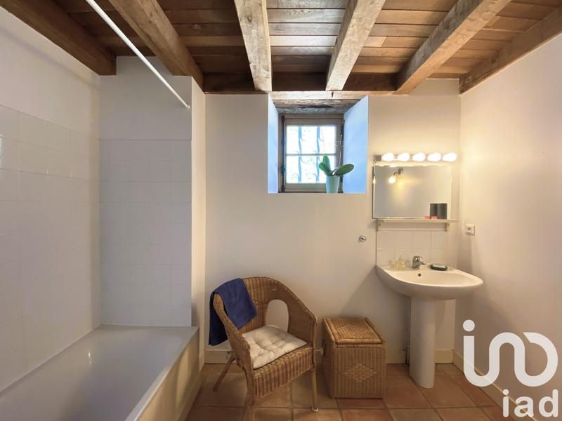 Maison - 680 m² - 28 pièces